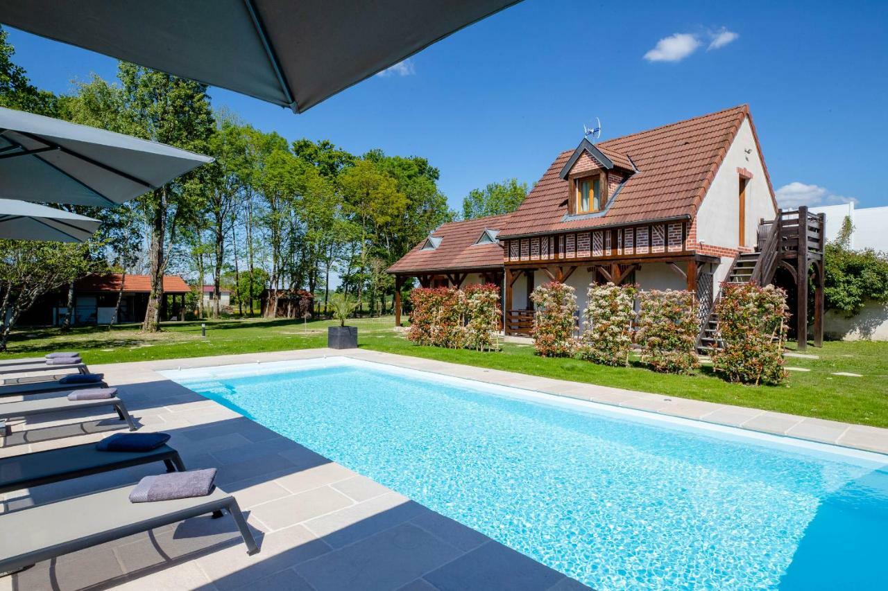 B&B L'Oree Du Bois Bourgogne - Adults Only Saint-Nicolas-lès-Cîteaux Bagian luar foto