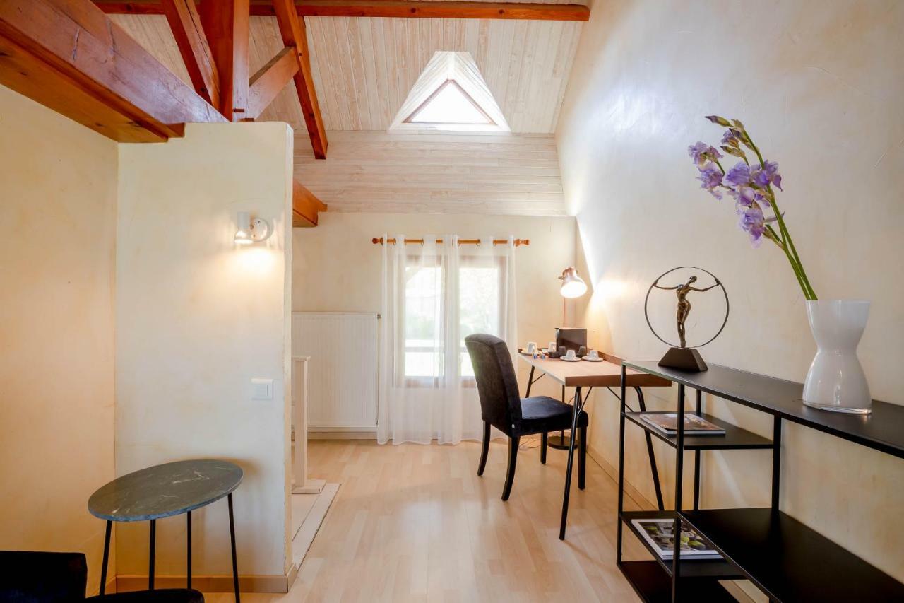B&B L'Oree Du Bois Bourgogne - Adults Only Saint-Nicolas-lès-Cîteaux Bagian luar foto