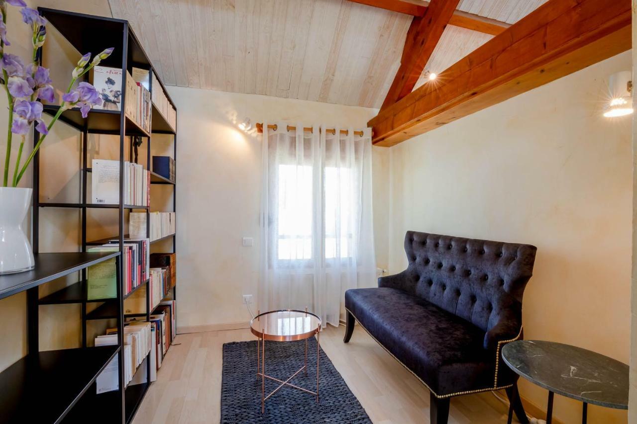 B&B L'Oree Du Bois Bourgogne - Adults Only Saint-Nicolas-lès-Cîteaux Bagian luar foto